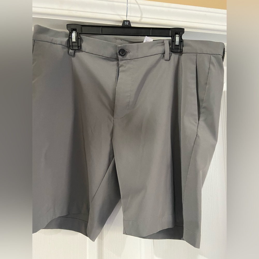 Mens Chaps Shorts Size 38 stretch shorts